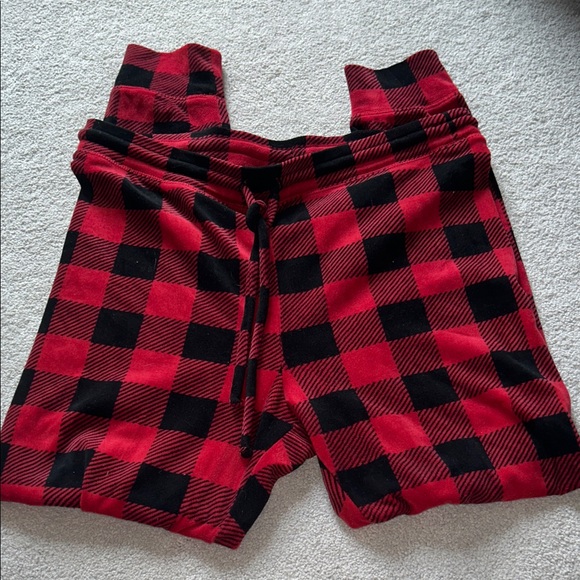 American Eagle Outfitters Other - American Eagle Outfitters Red and Black Plaid Pants